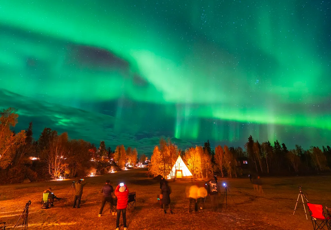 Northern Lights Experience Featured image